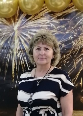 Елена, 58, Россия, Иланский
