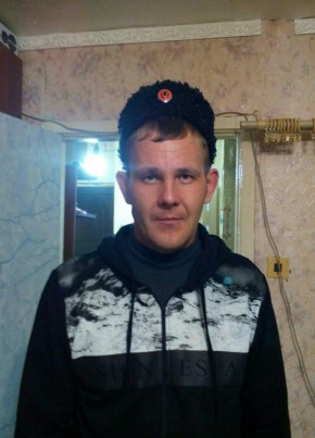 Андрей, 39, Россия, Кириши