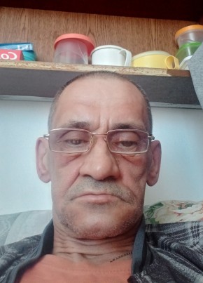 Константин, 58, Россия, Омск