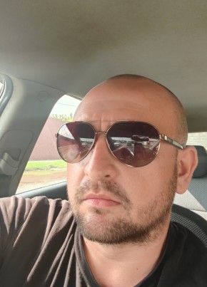 Oleg, 35, Russia, Krasnodar