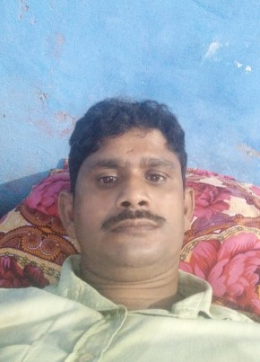 Shabbir Khan, 30, India, Lucknow