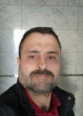 حموده ابو العبد, 40, Türkiye Cumhuriyeti, İzmit