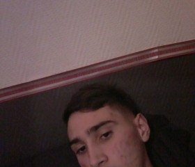 Anto, 23, Mortagne-sur-Sevre