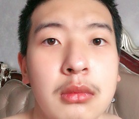 鸿, 21, Lanzhou