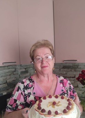 Татьяна из Симферополи 68 лет