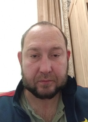 Дмитрий из Адлера 18 лет