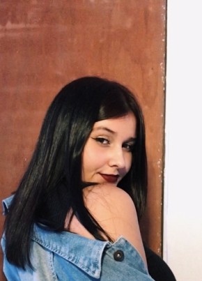 babywitchhh, 21, República Oriental del Uruguay, Montevideo