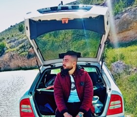 musa, 22, Rosh Ha Ayin