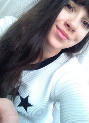 Александра, 25, Россия, Уржум