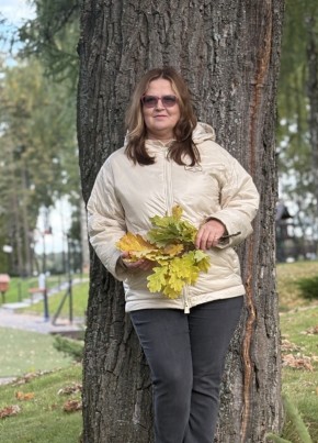 Лана из Москвы 53 года