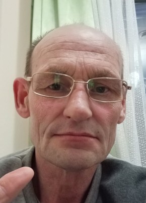 Сергей Киселёв из Первомайска 52 года