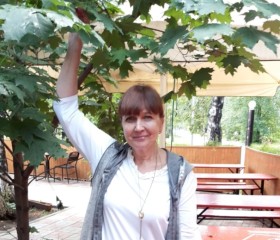 Galina, 60, Omsk