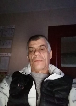 Александр из Таганрога 46 лет