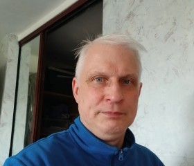 Aleksandr, 56, Saint Petersburg