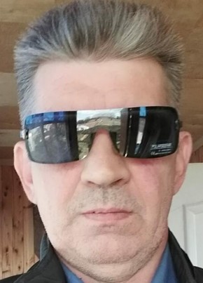 Андрей из Томска 55 лет