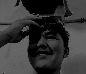 Unknown, 18, Qazvin