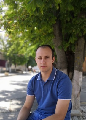 Dmitriy, 28, Russia, Krylovskaya