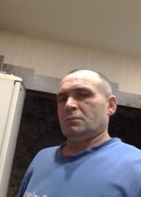 Гена, 40, Россия, Владикавказ