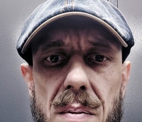 Igor, 40, Moscow