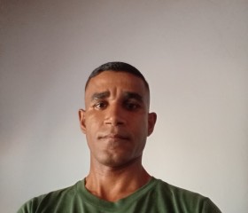 Edson, 40, Valenca (Rio de Janeiro)