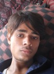 Naseem, 23, Ahmedabad