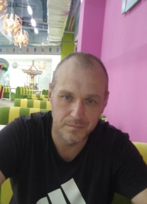 Миша из Екатеринбурга 46 лет