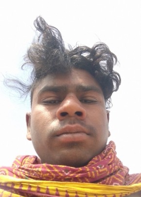 Hejcb b, 18, India, Jagdīspur