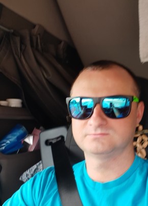 Александр, 36, A Magyar Népköztársaság, Budapest