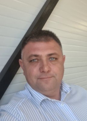 Viktor, 48, Russia, Omsk