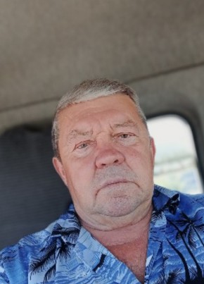 Александр из Тольятти 64 года