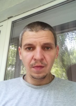 Александр из Воронежа 39 лет