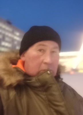 Дмитрий из Сыктывкара 48 лет