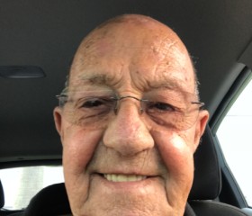 Raul, 69 лет, Fountainbleau
