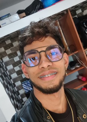 Alexander21 из Lima 28 лет