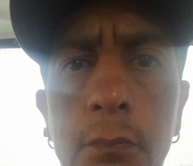 Dante, 47, Buenos Aires