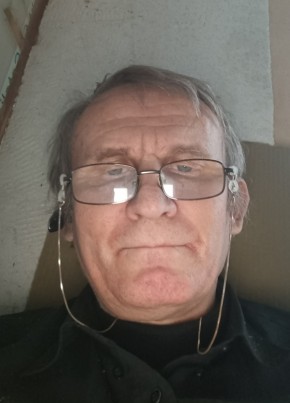 Виктор из Саратова 60 лет