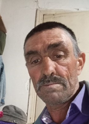 Андрей из Алматы 51 год