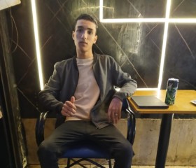 Sief Shkoo, 21, Al Jizah