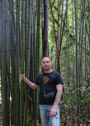 Dmitriy, 47, Russia, Saint Petersburg