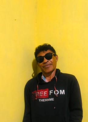 Manshy, 18, Indonesia, Kefamenanu