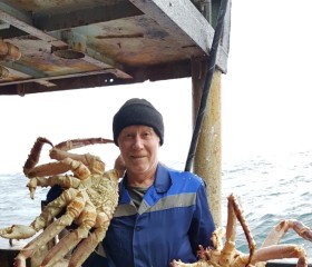 Pavel, 67, Busan