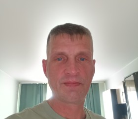Александр, 45 лет, Артёмовский