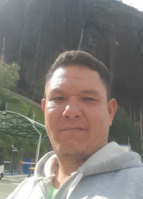 Charles, 40, República de Colombia, Marinilla