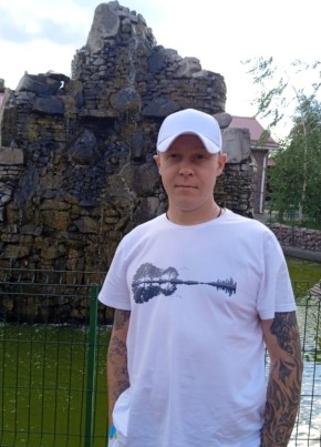 Виктор, 39, Россия, Тула