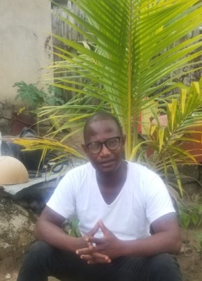 Kolie Felix, 19, République de Guinée, Conakry