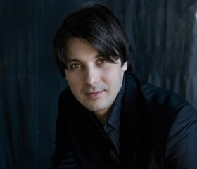 NEvidimka, 80, Moscow