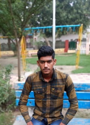 Amrit, 23, India, Karanpur