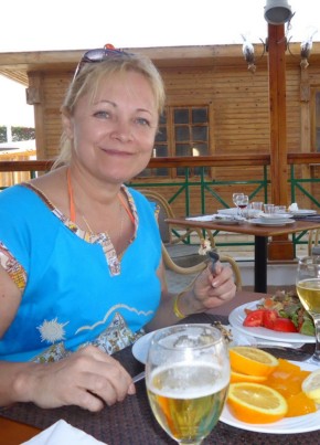 Незнакомка, 53, Россия, Ялта