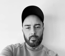 ZikoX, 42, Muscat