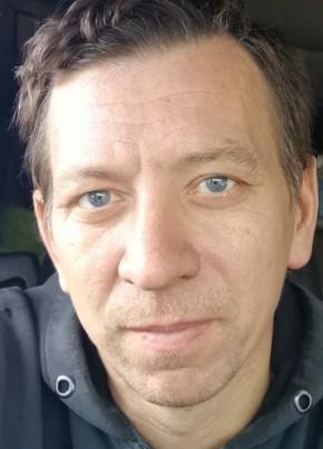 Андрей из Омска 38 лет